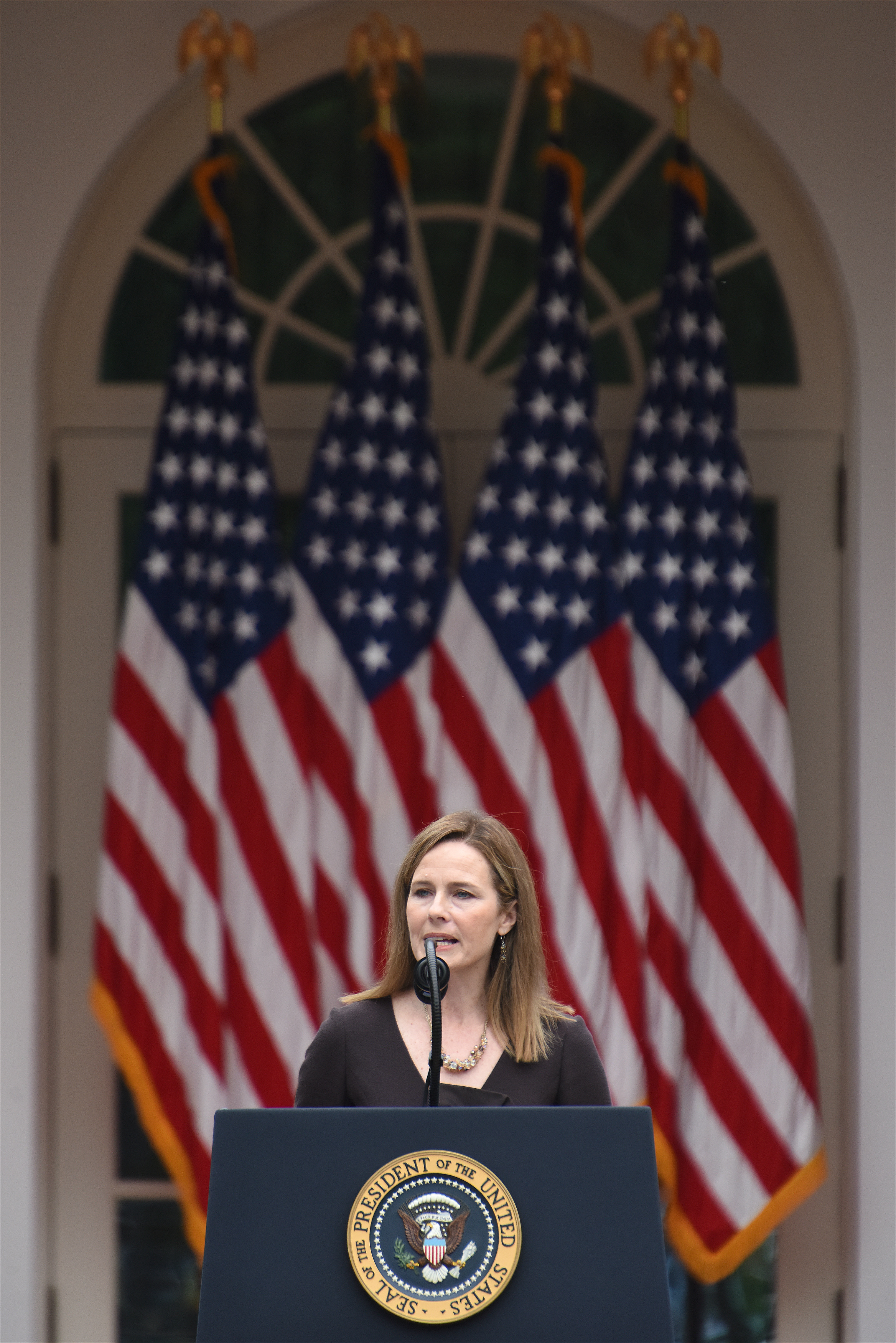 美參院表決通過巴雷特出任最高法院大法官- 要聞- 大公文匯網