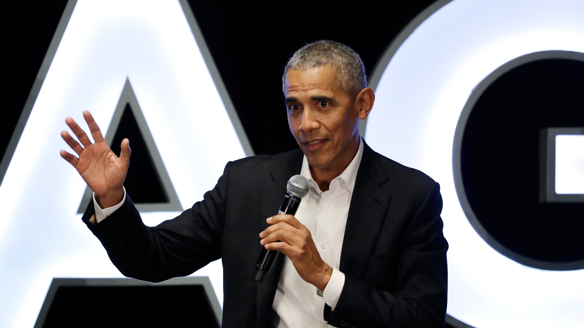奧巴馬回憶錄：誕非裔總統致特朗普上台