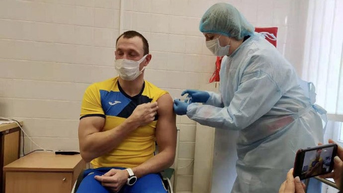烏克蘭奧運會代表團成員開始接種中國新冠疫苗