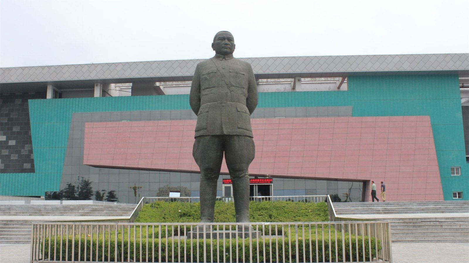 抗日名將吉鴻昌將軍紀念館　每年50萬人瞻仰