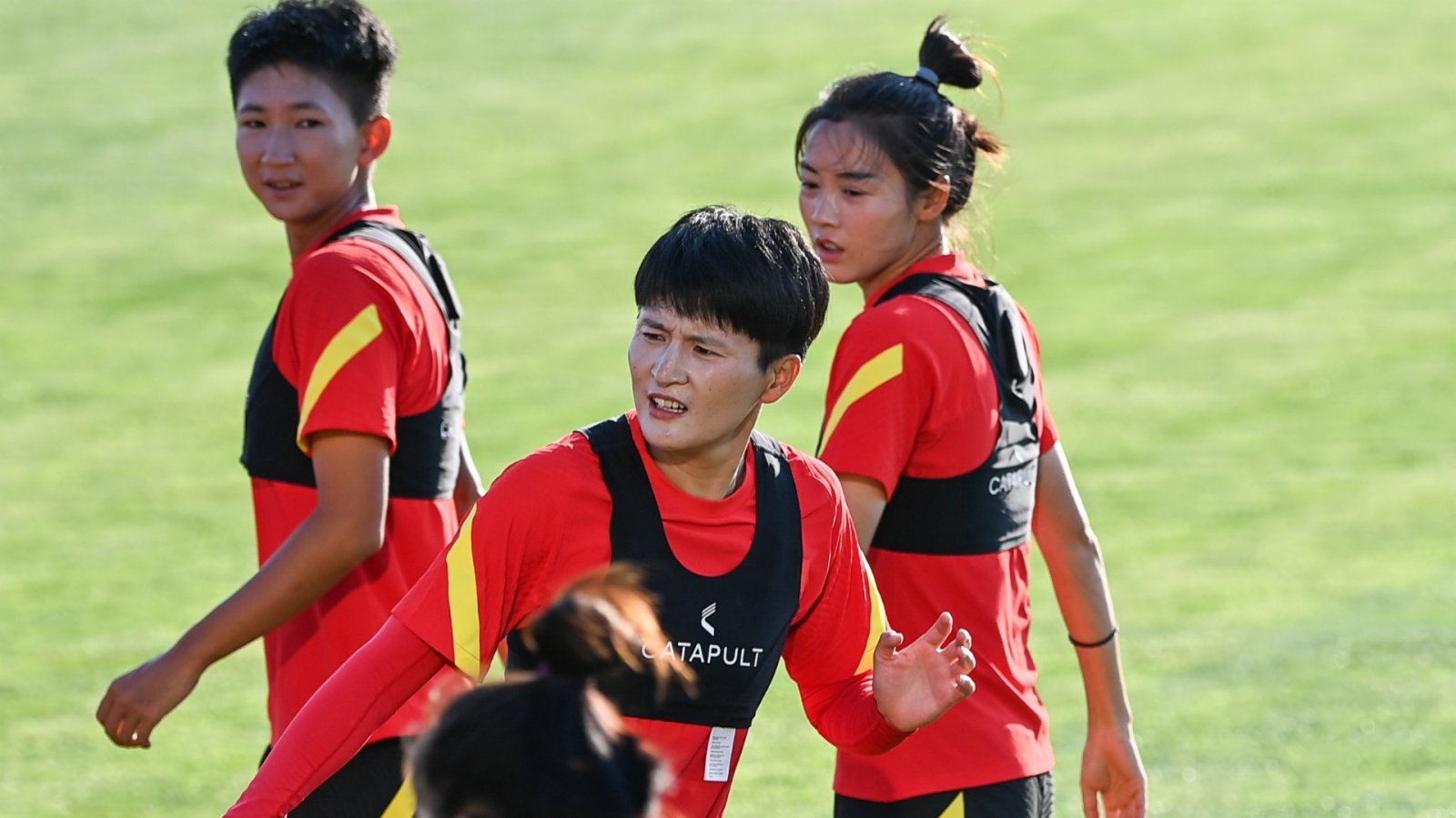 東京奧運丨壘球及女足搶先開賽　下午4時中國女足戰巴西