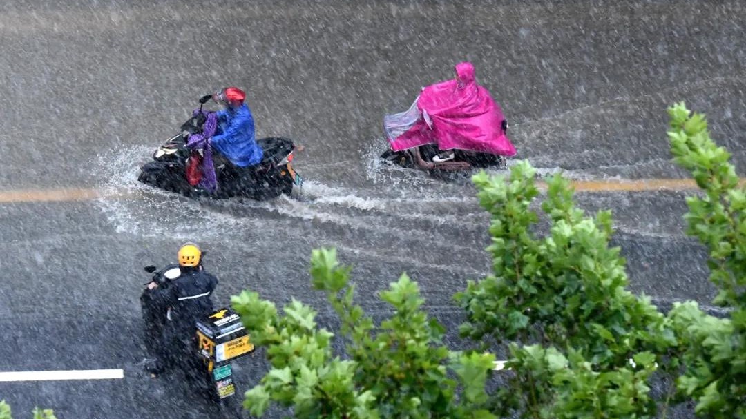 受河南多地持續強降雨影響　深圳部分始發列車停運