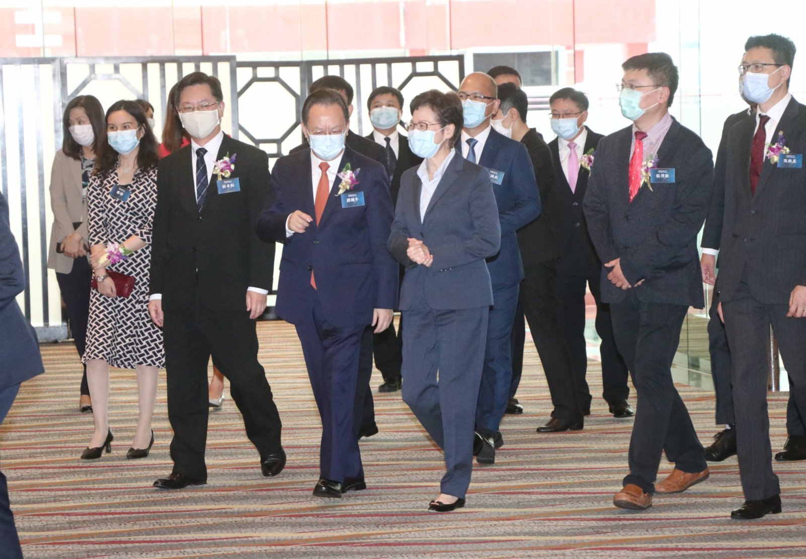 「時代精神耀香江」之仰望星空話天宮活動舉行，三名神舟十二號載人飛船航天員聶海勝、劉伯明、湯洪波，將在天宮空間站與香港青少年實時連線交流，並帶領香港市民參觀空間站的天和核心艙，及回答大家想知的問題。（大公文匯全媒體記者彭子文攝）