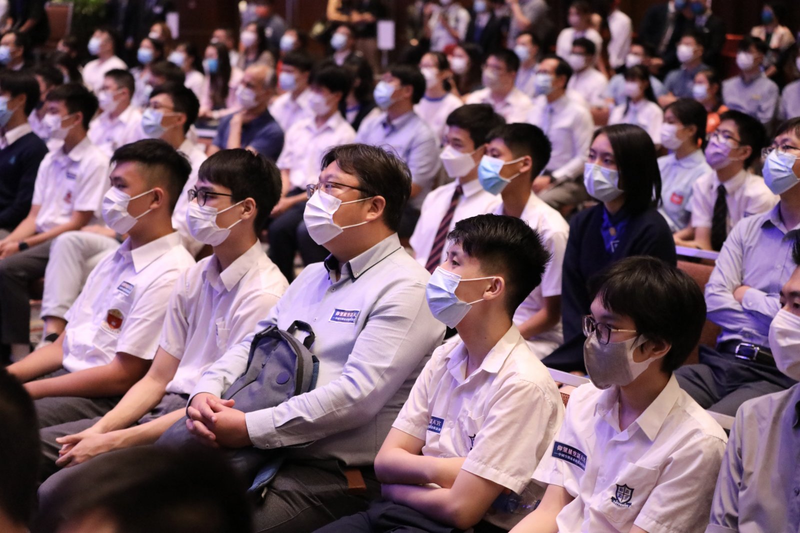 「時代精神耀香江」之仰望星空話天宮活動舉行，三名神舟十二號載人飛船航天員聶海勝、劉伯明、湯洪波，將在天宮空間站與香港青少年實時連線交流，並帶領香港市民參觀空間站的天和核心艙，及回答大家想知的問題。（大公文匯全媒體記者李斯哲攝）