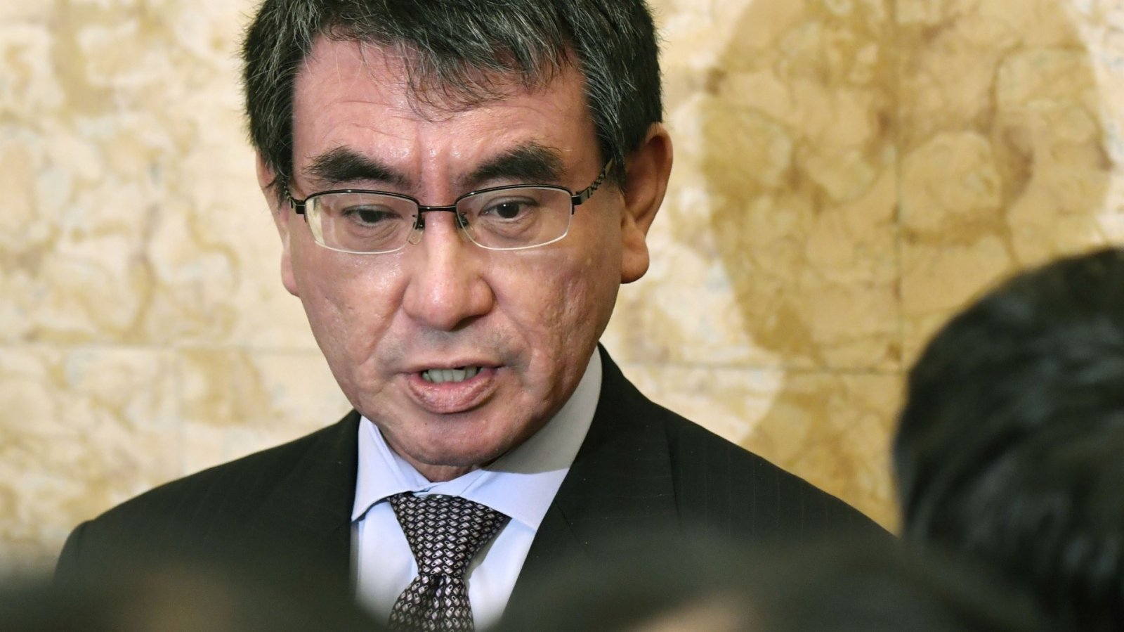 日本首相菅義偉表示在自民黨總裁選舉中支持河野太郎