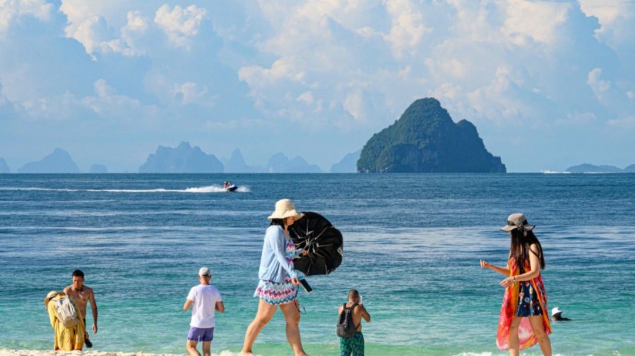 泰國總理：計劃11月起對中國等低風險國家和地區旅客開放