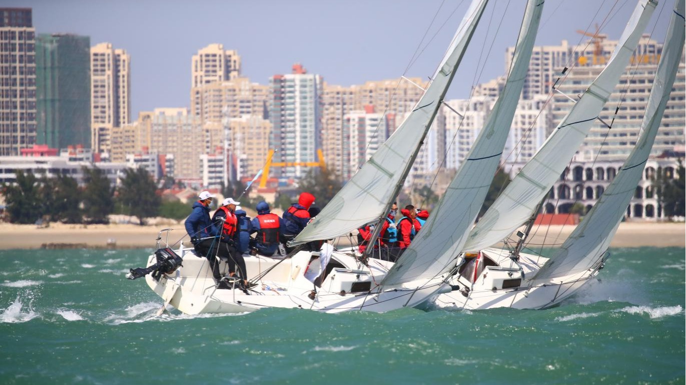 香港帆船隊北部灣揚帆　角逐「一帶一路」國際帆船賽