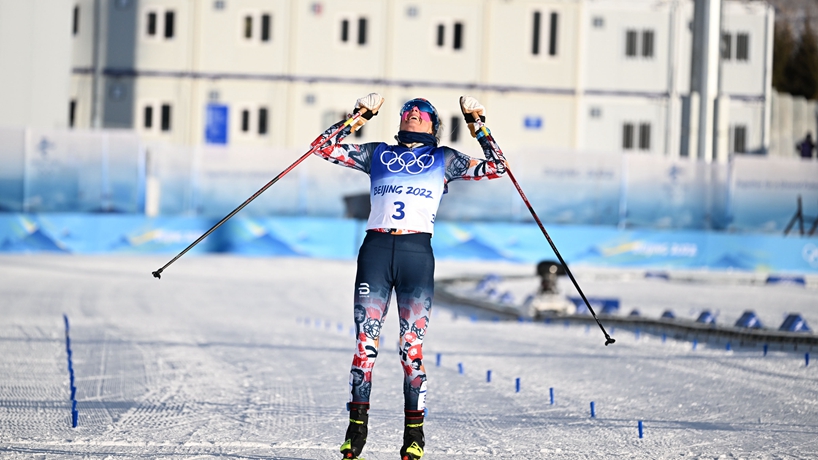 挪威選手特·約豪格摘得北京冬奧會首金