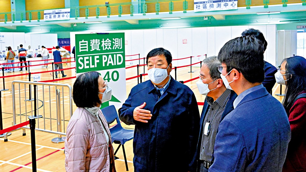 梁萬年：香港還不能「躺平」　要盡力保護生命