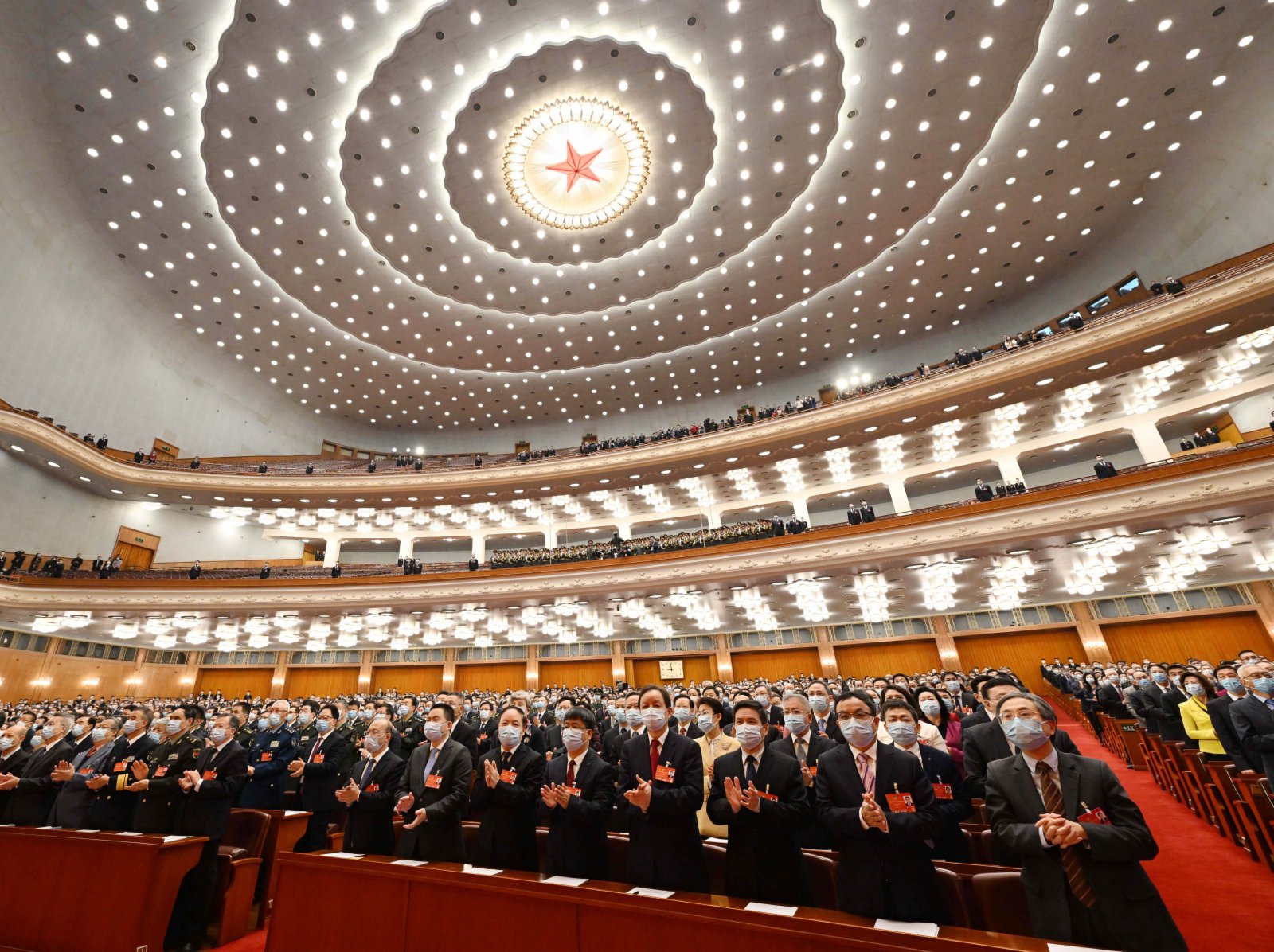 3月10日，中國人民政治協商會議第十三屆全國委員會第五次會議在北京人民大會堂舉行閉幕會(新華社)