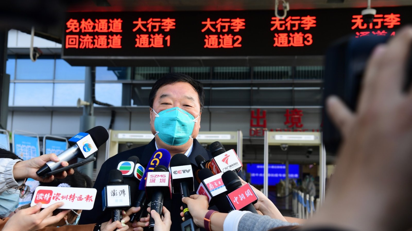 梁萬年：香港暫緩全民核酸檢測不是「躺平」