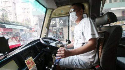 文匯社評 | 小巴司機老齡化背後的問題須重視解決