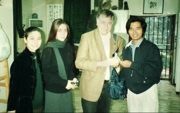 山東石刻芸術選粹1帙10袋揃、1996年浙江文芸出版社初版、金石碑拓影印、原寸原大複製品、元六合帙入保存良、和本唐本漢籍古書碑拓本中国 山東石刻芸術選粹1帙10袋揃、1996年浙江文芸出版社