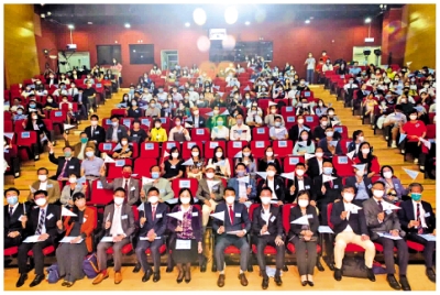魯青獎香港賽區頒獎 112青少年獲寫作獎