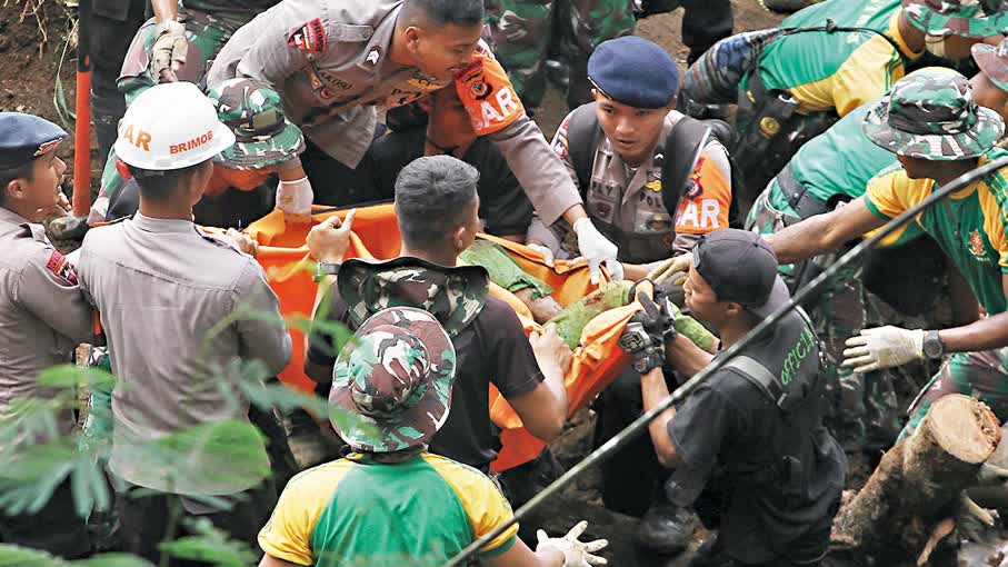印尼震災增至268死　遇難者多為在校兒童