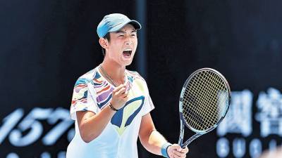 獲中國內地男子球手澳網正賽首勝　商竣程創造歷史