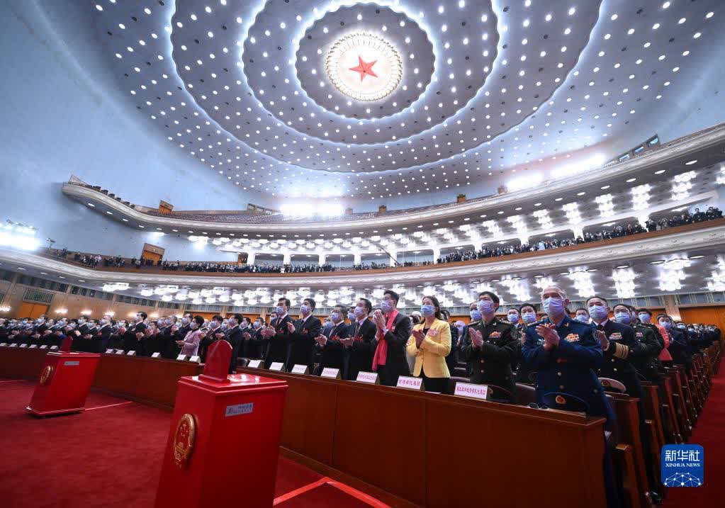 3月10日，十四屆全國人大一次會議在北京人民大會堂舉行第三次全體會議。（新華社記者燕雁攝）