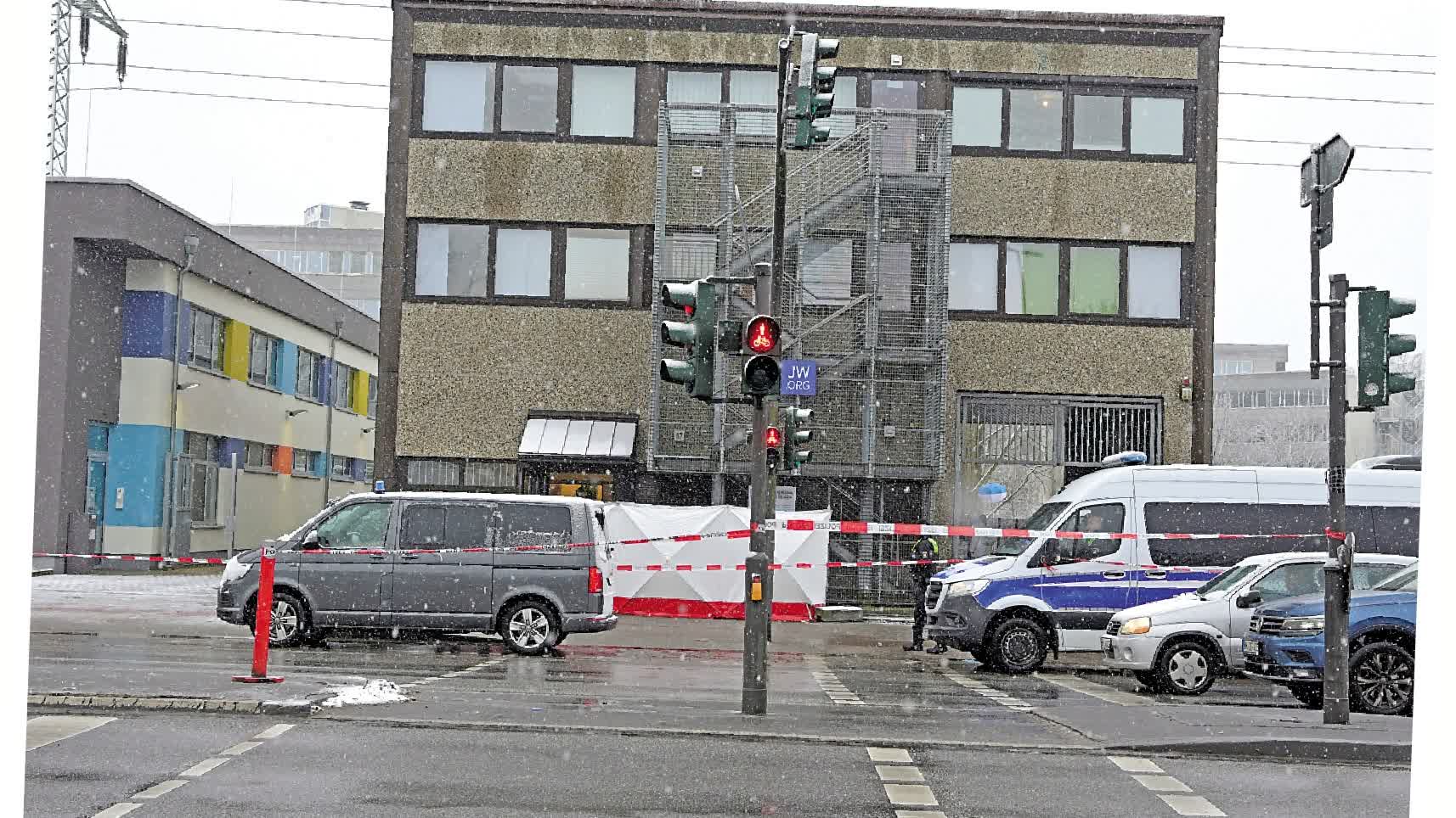 德國教堂槍擊案8死槍手自殺身亡- 首頁- 大公文匯網