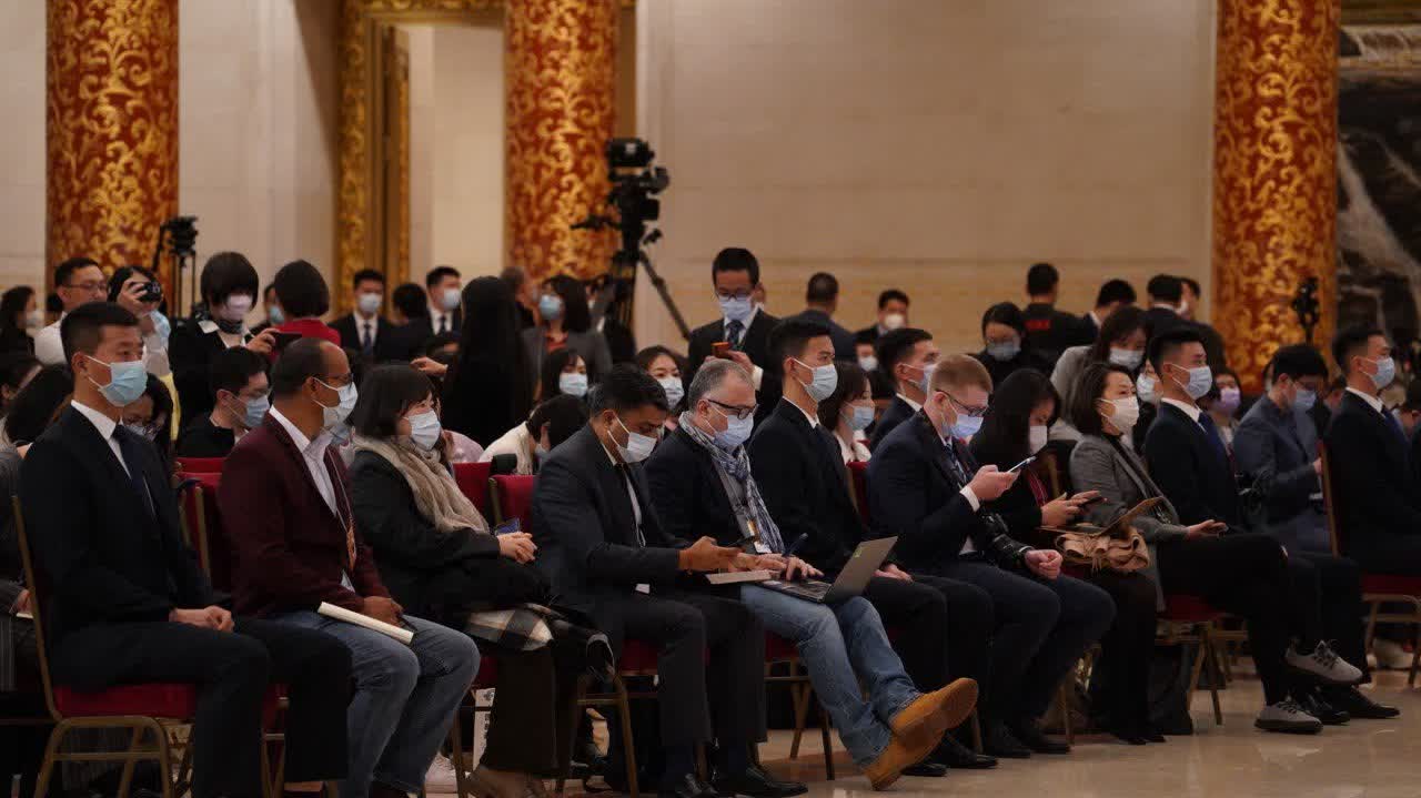 （圖集）國務院總理李強記者會　現場中外媒體雲集