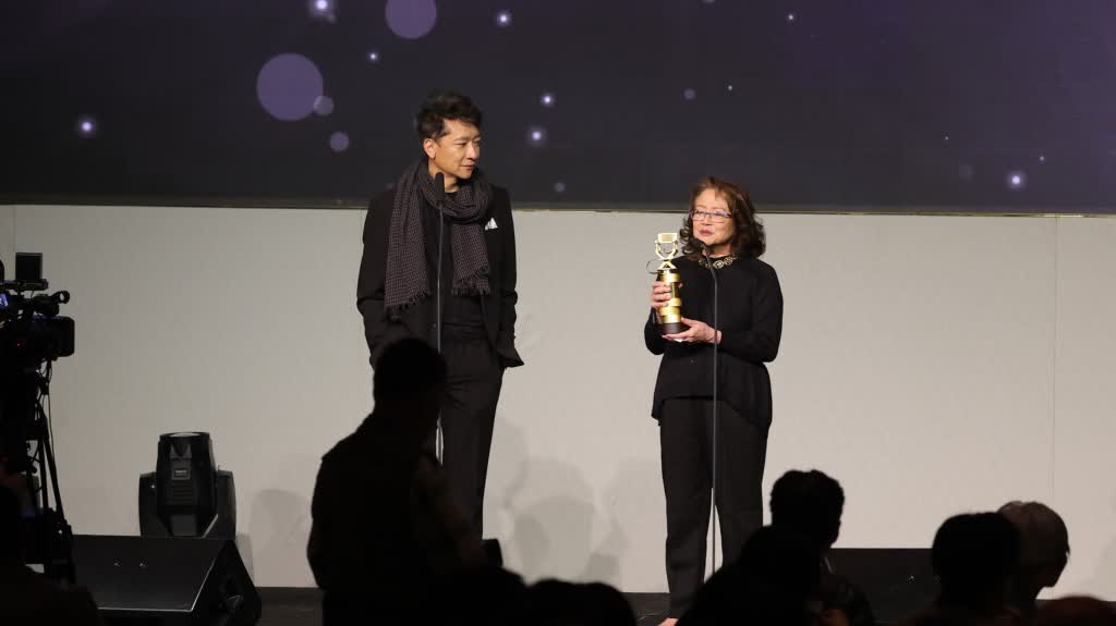 《給十九歲的我》獲導演會最佳電影　黃慧代言：張婉婷以同學為傲