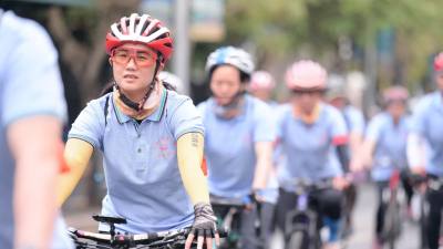 （多圖）深港跨境單車遊首發  團員讚：蓮塘口岸過關方便　騎行沿線風景很美