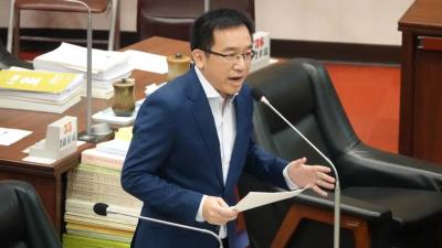 台通過「排黑條款」　陳致中終生不得參選