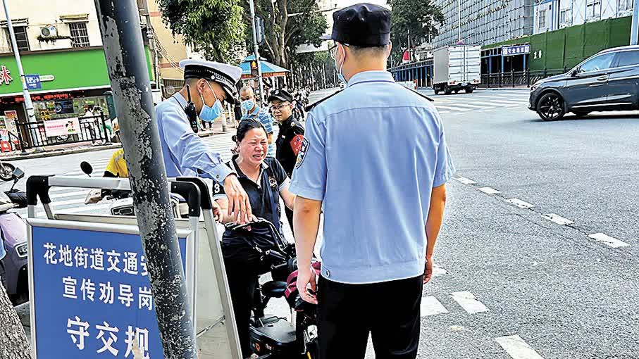 數量超負荷事故頻發　廣州擬限行電動單車