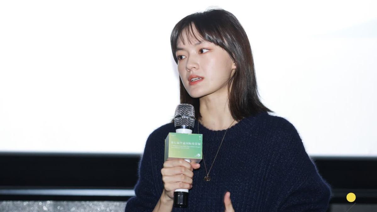 文淇自導自演短片 《她問》 關注原生家庭在平遙影展引共鳴 - 娛樂 - 大公文匯網
