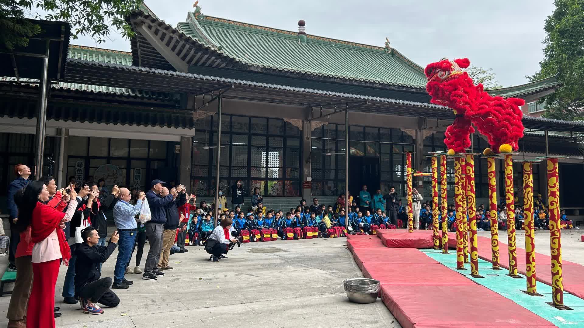 海外華媒年會｜訪黃飛鴻故里觀南獅表演　華媒高層：促新生代華人傳承中華文化