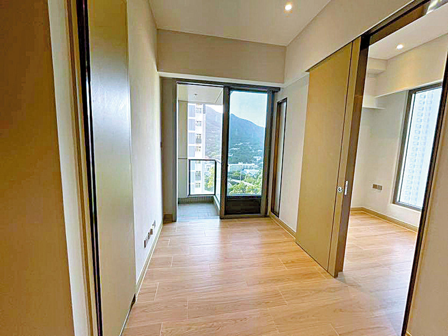 中原：半新盤轉手平均蝕一成- 地產- 今日大公