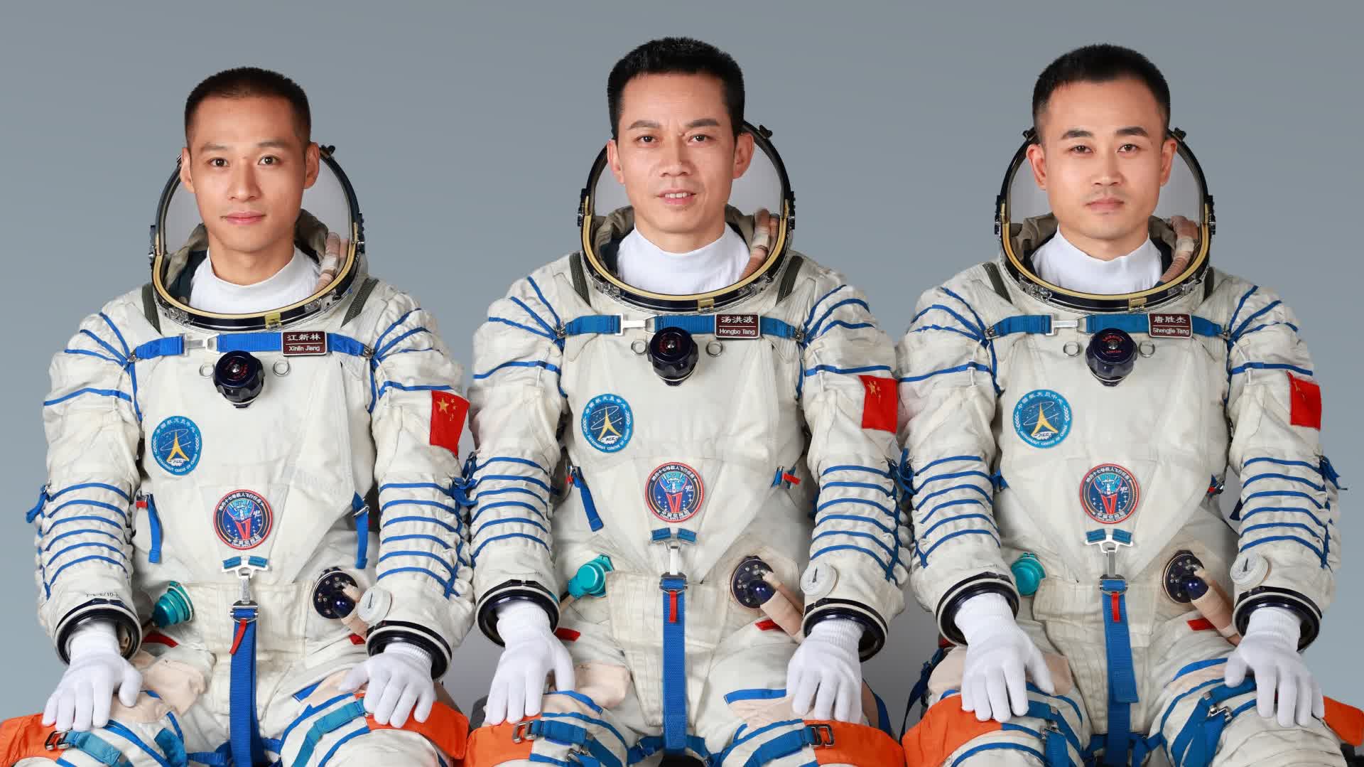 神十七航天員近日將擇機實施第二次出艙活動