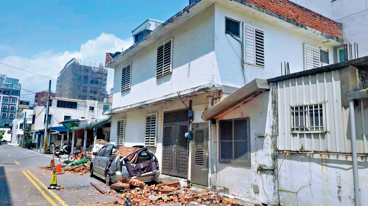 驚人相似/地震前夕天呈異象！ 網民：似足當年「921」 - 港聞- 今日大公