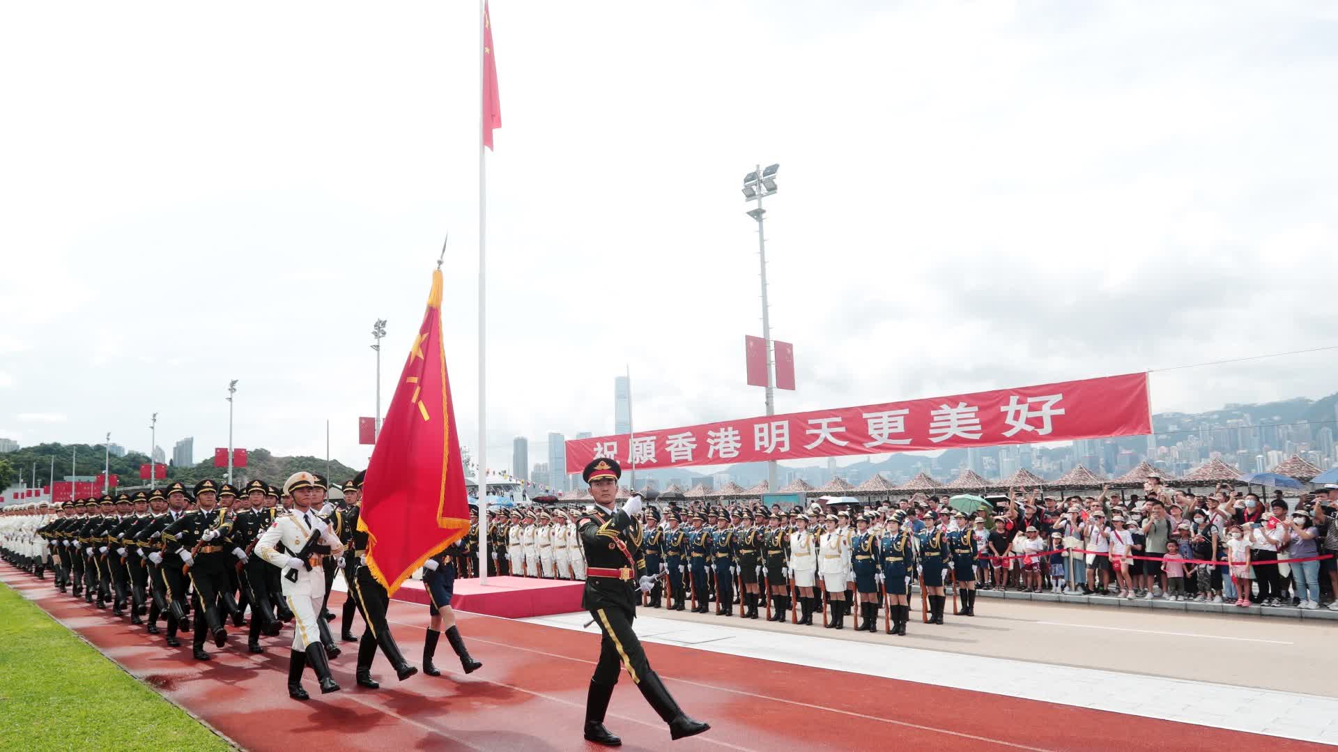 回歸27周年｜解放軍駐香港部隊舉辦「七一」軍營開放活動
