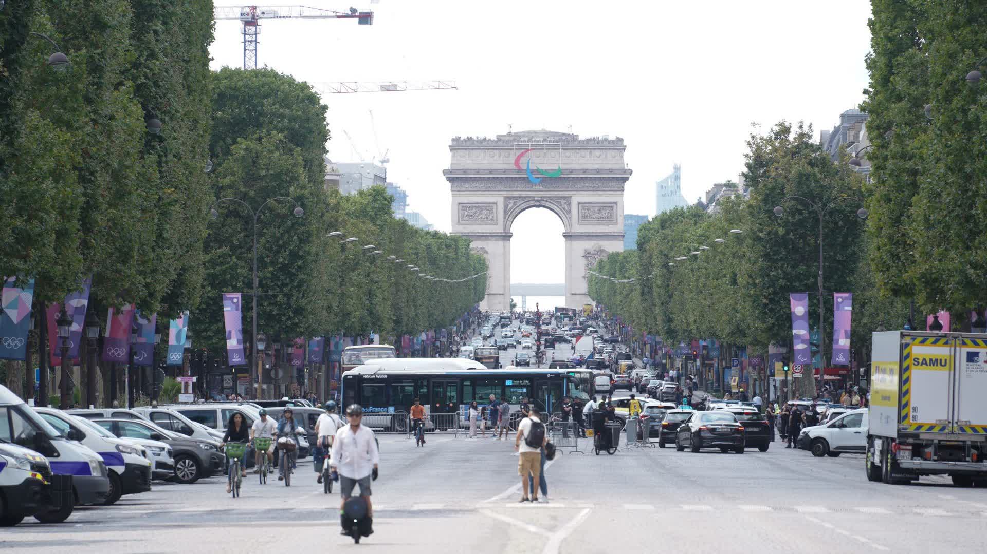 （圖集）直擊巴黎奧運：開幕在即　巴黎市區警力明顯加強