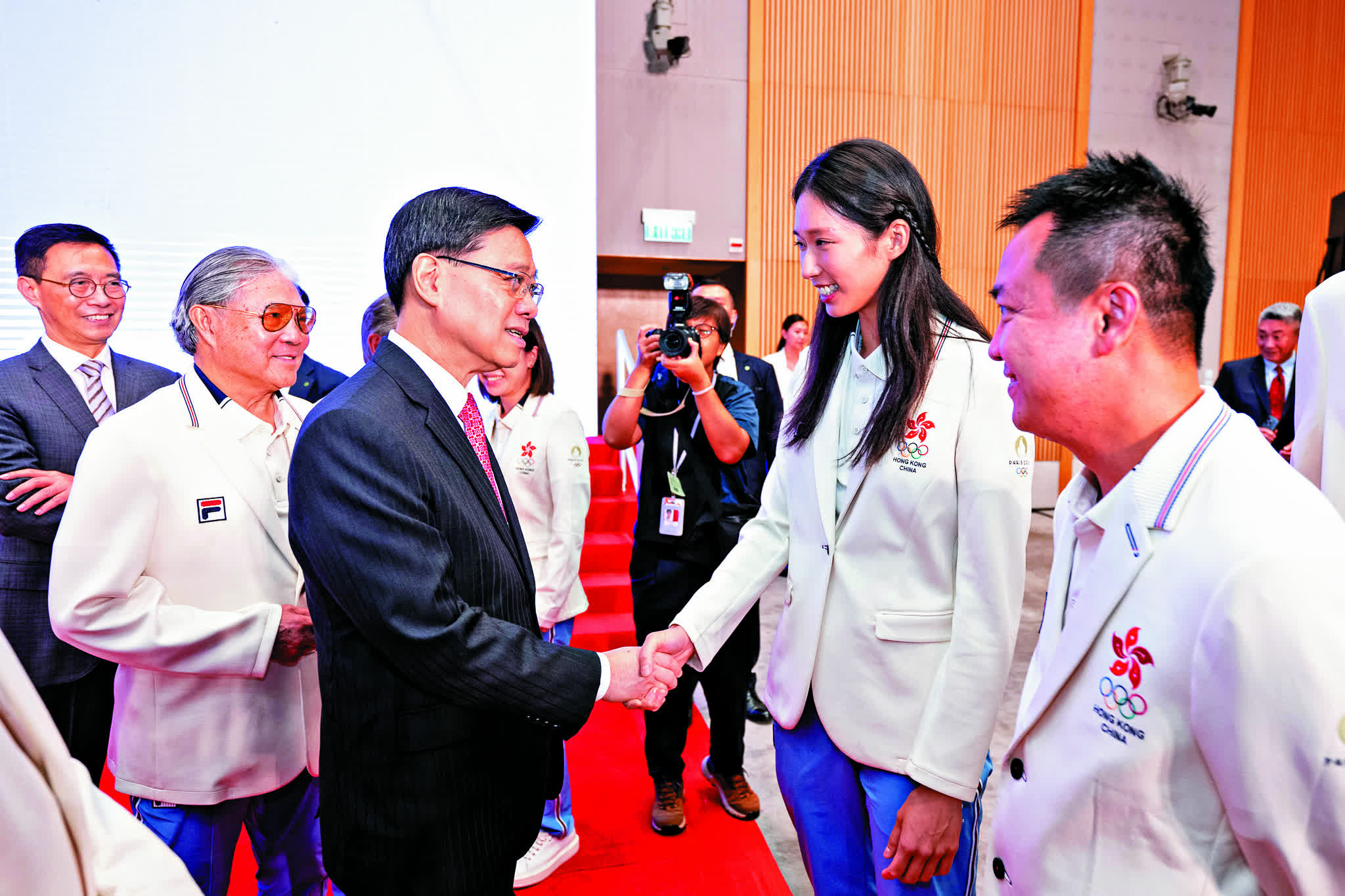 李家超：每位健兒都是市民心中英雄- 香港- 大公文匯網