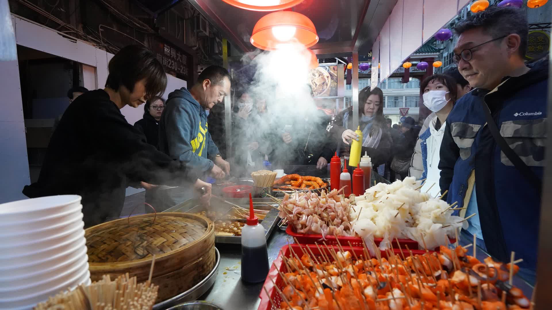 餐飲業：旺丁不旺財　專家倡走高檔路線吸客