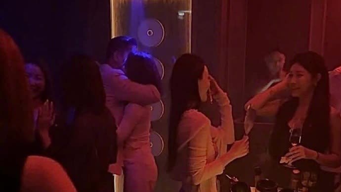胡杏兒老公夜店攬女斷正發文回應:我是一名擁抱者- 娛樂- 大公文匯網
