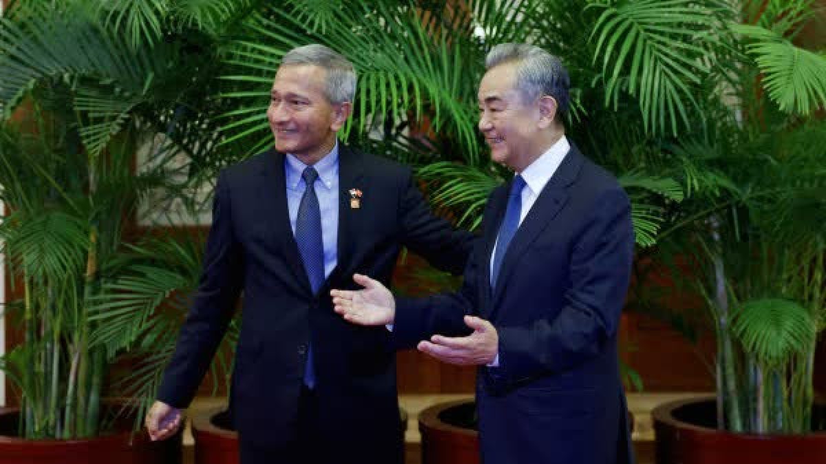王毅會見新加坡外長維文 - 內地 - 大公文匯網