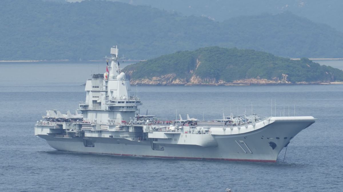 山東艦航母編隊明起開展互動交流活動 - 香港 - 大公文匯網