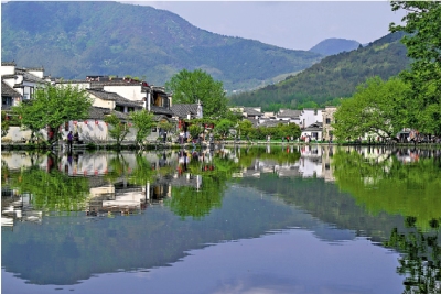 七日談（北京篇）/另眼看鄉間 ——讀于華的《青春歲月》\周大新