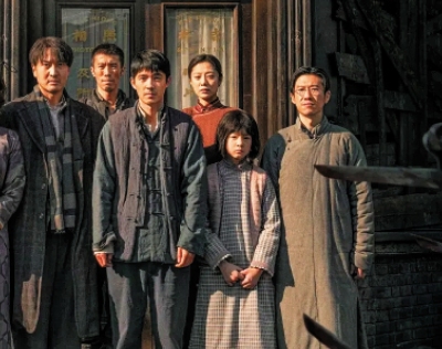 東西影畫/《南京照相館》 書寫小人物生死抉擇