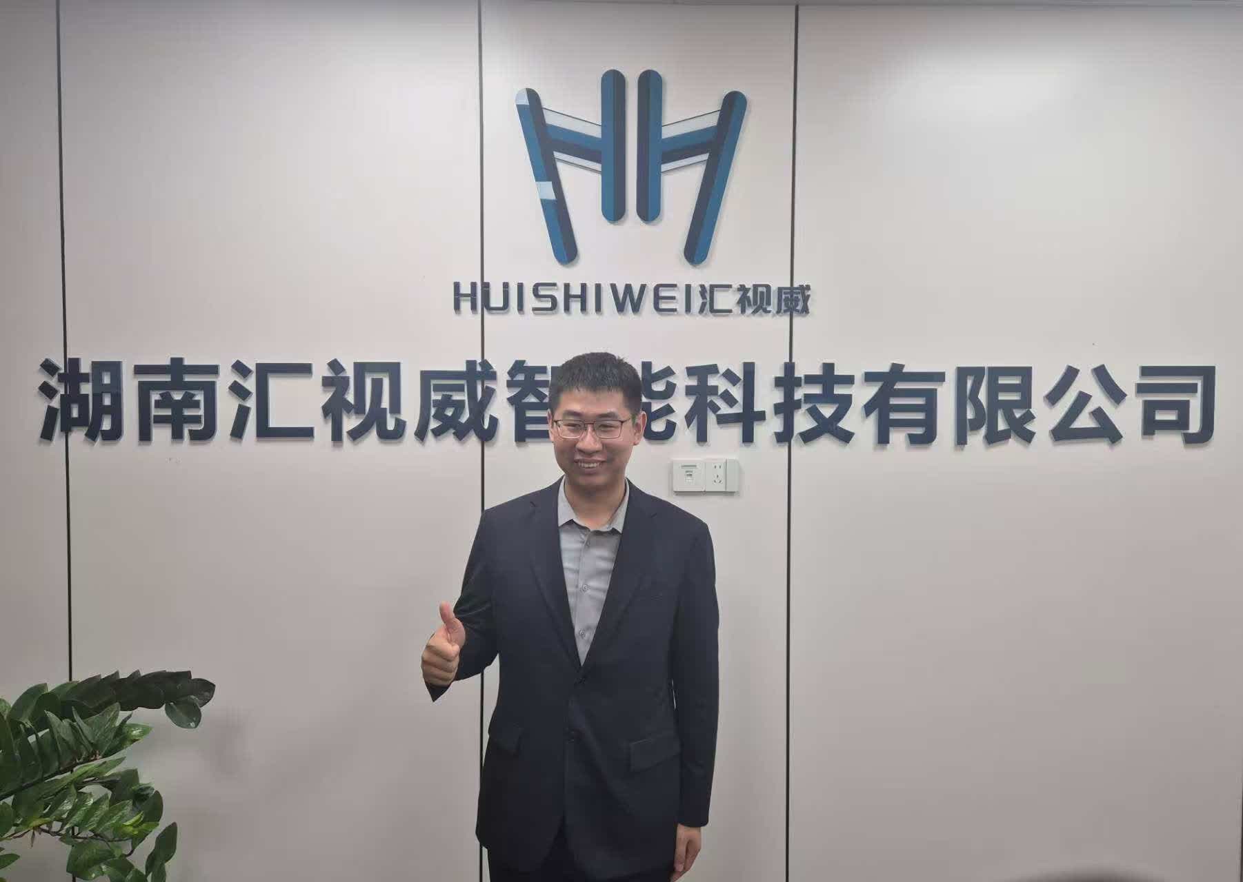 全球華媒湖南共創影像活動　84家華媒定格創新湖南