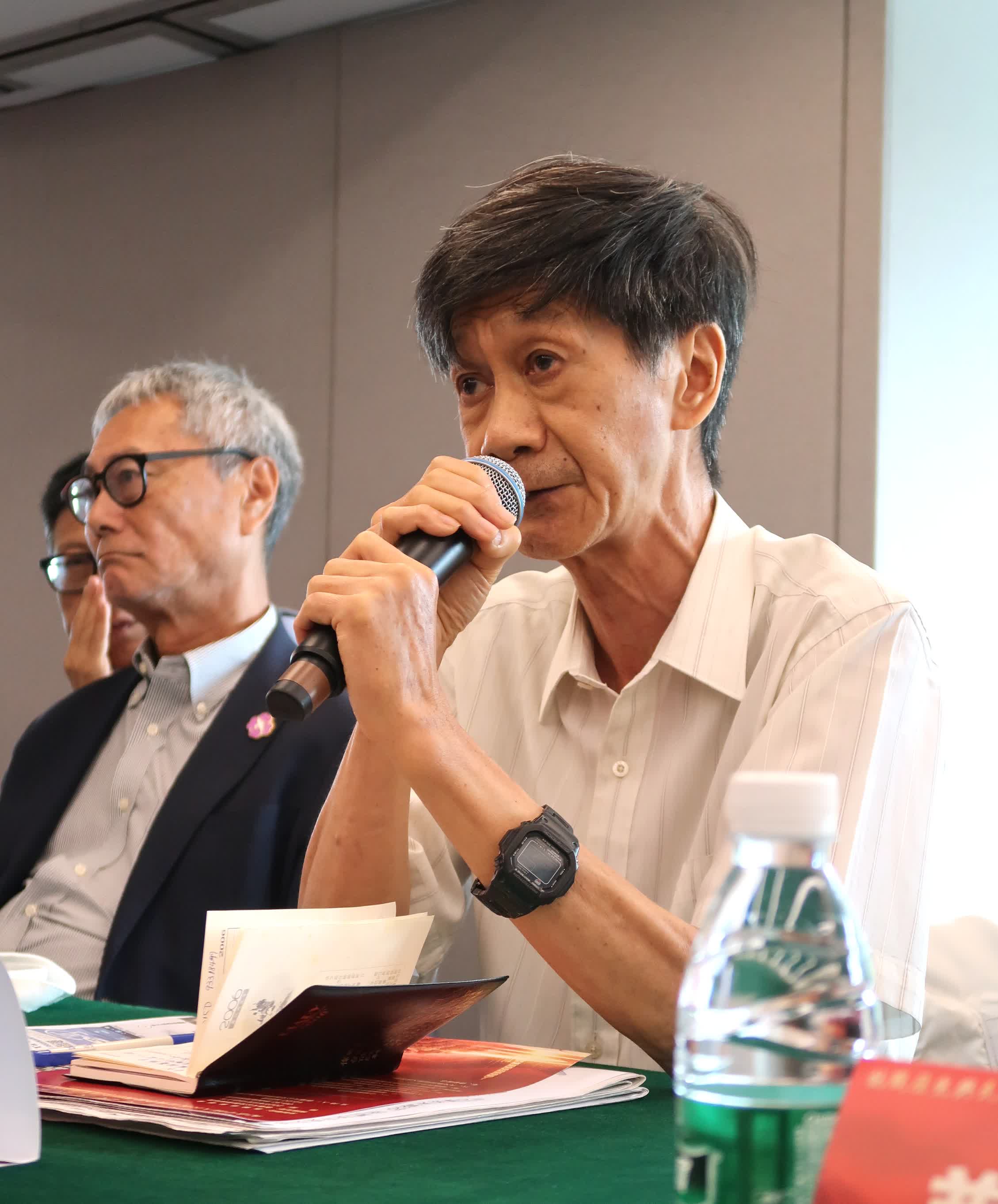 台灣台中中興大學物理系專任教授林立。