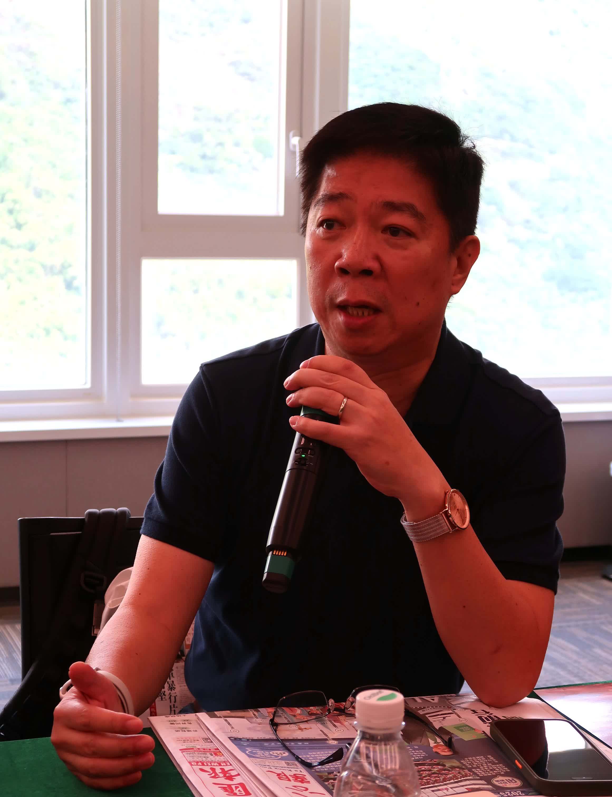 晚清民國年間著名學者、藏書家、教育家王同愈先生後人王岳忠。