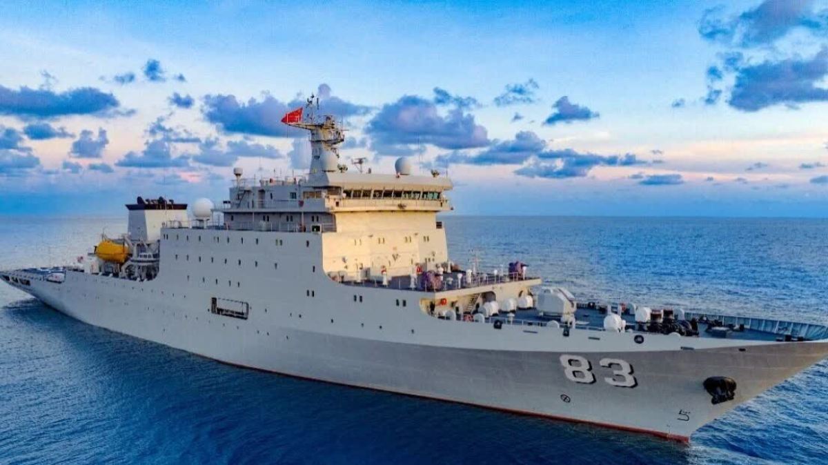海軍戚繼光艦和沂蒙山艦抵港 - 香港 - 大公文匯網