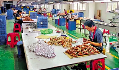 審時度勢/港企避高關稅 基地轉移越南