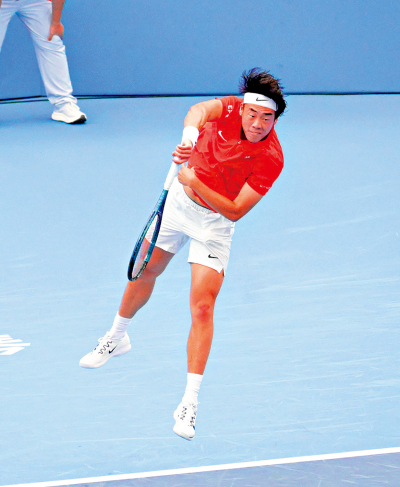 黃澤林9球ACE致勝闖入16強