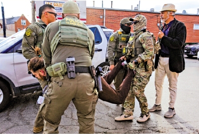 新聞解碼/特朗普大肆打擊移民 或增士兵遇襲風險