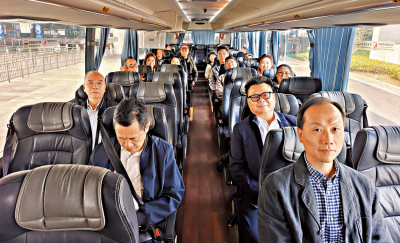 在粵港人踴躍投票