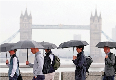 英國經濟連續四個月萎縮 加稅措施引發擔憂